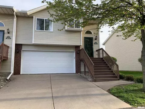 3653 Kennedy Dr, East Moline, IL 61244
