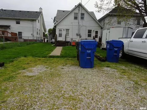 418 39th St, Moline, IL 61265 photo 11