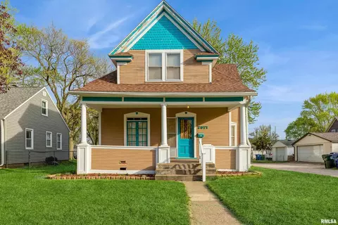 2917 Boies Ave, Davenport, IA 52802