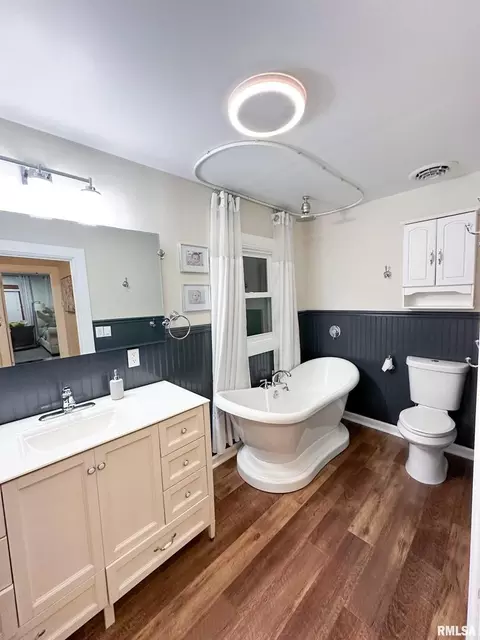 134 N 4th St, Eldridge, IA 52748 photo 30