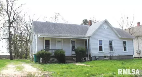 554 Matthews St, Galesburg, IL 61401