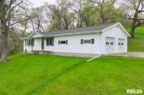 11809 Loron Rd, Morrison, IL 61270