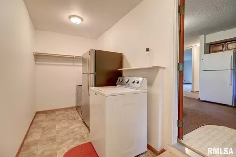11809 Loron Rd, Morrison, IL 61270 photo 4