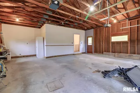 11809 Loron Rd, Morrison, IL 61270 photo 13