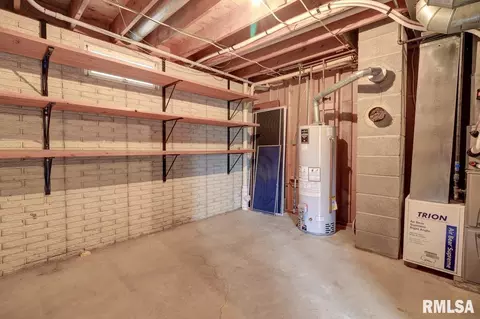 11809 Loron Rd, Morrison, IL 61270 photo 9