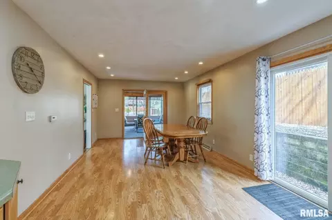 3615 10th Ave, Moline, IL 61265 photo 10
