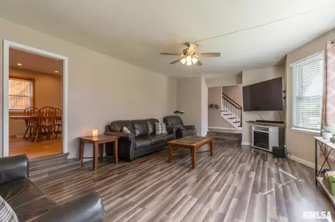 3615 10th Ave, Moline, IL 61265 photo 6