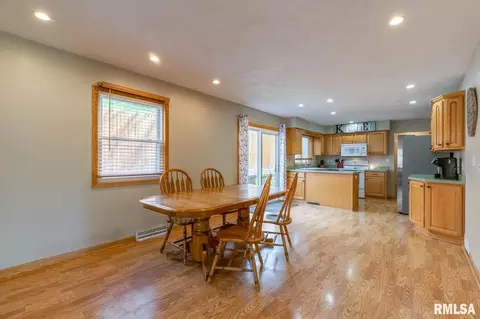 3615 10th Ave, Moline, IL 61265 photo 7