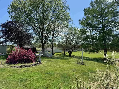 1806 N State St, Marion, IL 62959 photo 9