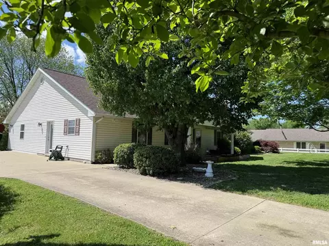 1806 N State St, Marion, IL 62959 photo 18