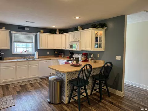 1806 N State St, Marion, IL 62959 photo 36
