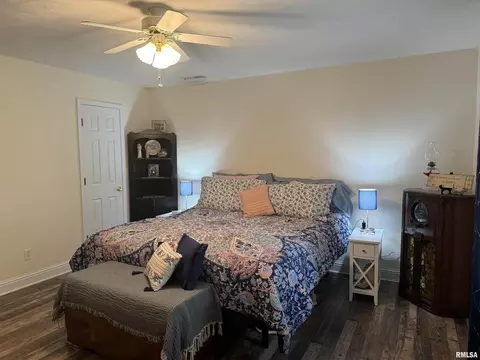 1806 N State St, Marion, IL 62959 photo 45