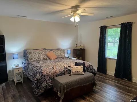 1806 N State St, Marion, IL 62959 photo 44