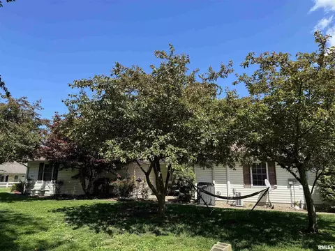 1806 N State St, Marion, IL 62959 photo 12