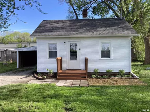 2811 47th Ave, Rock Island, IL 61201
