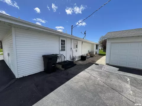 2616 166th Ave, Preemption, IL 61276 photo 4
