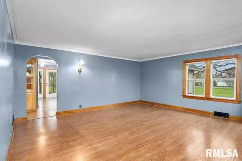 111 N West St, Annawan, IL 61234 photo 5