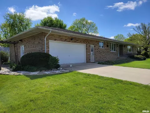 400 N Anna St, Atkinson, IL 61235