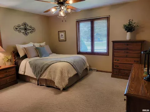 400 N Anna St, Atkinson, IL 61235 photo 11