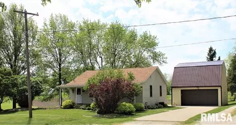 211 N Harlan St, Neponset, IL 61345