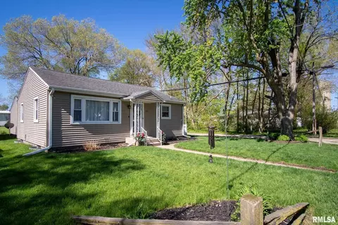 812 10th Ave, Erie, IL 61250