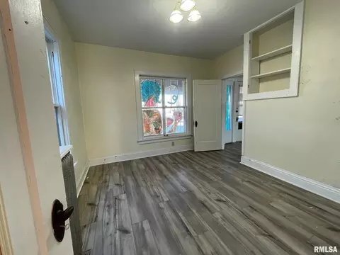 2105 16th St, Moline, IL 61265 photo 14