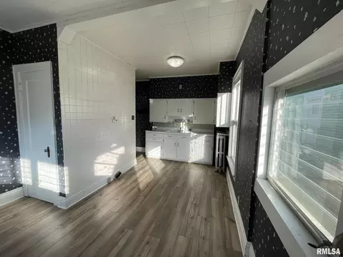 2105 16th St, Moline, IL 61265 photo 16