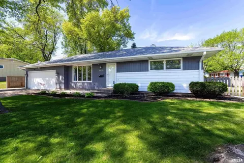 4420 N Gaines St, Davenport, IA 52806