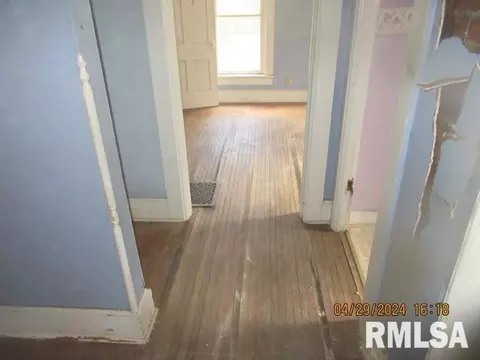2409 5th Ave, Moline, IL 61265 photo 18