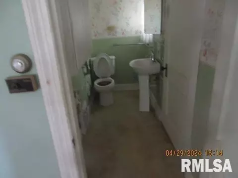 2409 5th Ave, Moline, IL 61265 photo 14