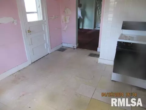 2409 5th Ave, Moline, IL 61265 photo 12
