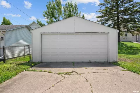 1549 29th Ave, Moline, IL 61265 photo 19