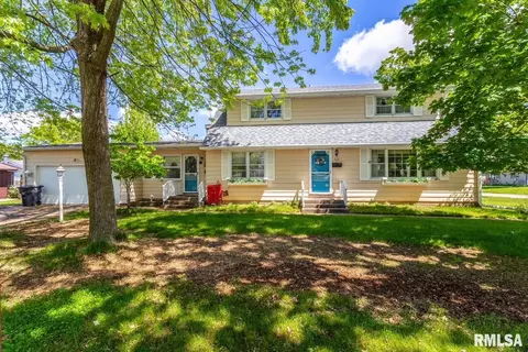 3635 32nd St, Rock Island, IL 61201