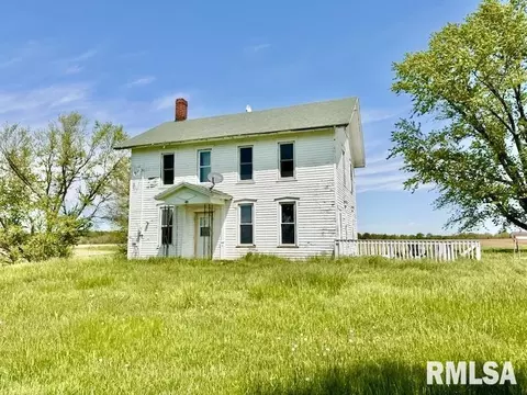 947 135th St, Joy, IL 61260 photo 2