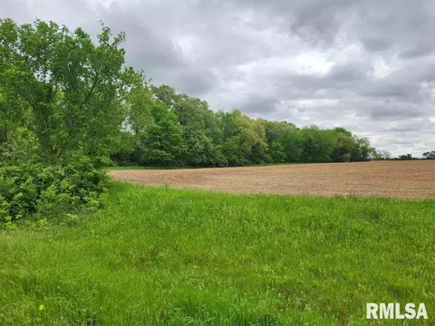 24872 Il Hwy 81 St, Kewanee, IL 61443