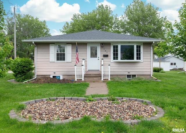 503 NE 4th St, Aledo, IL 61231