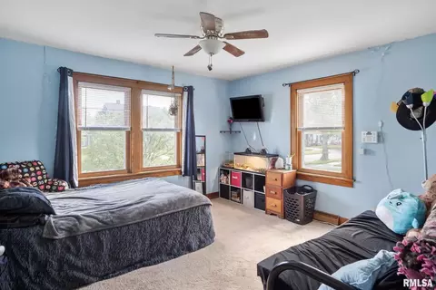 357 15th Ave, Moline, IL 61265 photo 12