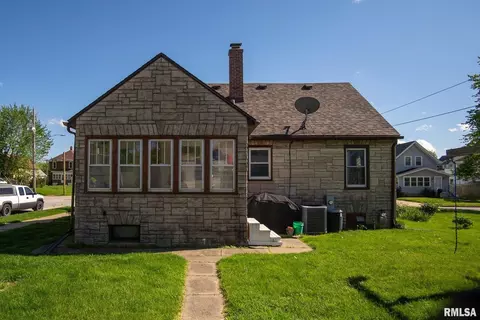 357 15th Ave, Moline, IL 61265 photo 23