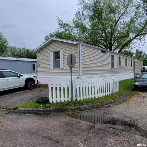 2507 214th St, Port Byron, IL 61275