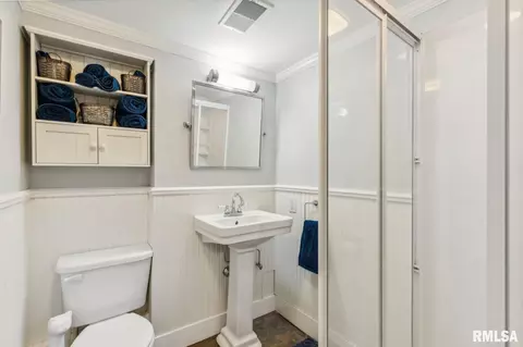 1000 22nd St, Moline, IL 61265 photo 35