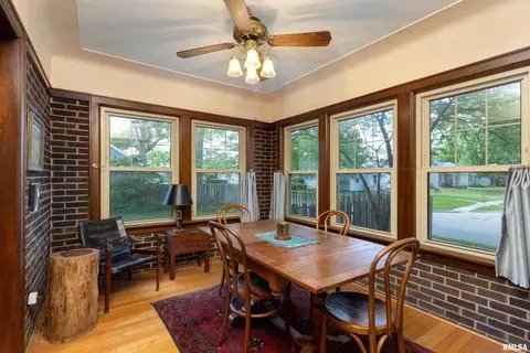 3003 24th Ave, Moline, IL 61265 photo 11