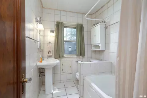 3003 24th Ave, Moline, IL 61265 photo 17