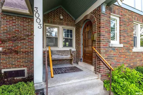 3003 24th Ave, Moline, IL 61265 photo 3