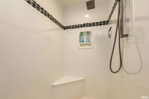 2202 Steeplechase Dr, Marion, IL 62959 photo 22