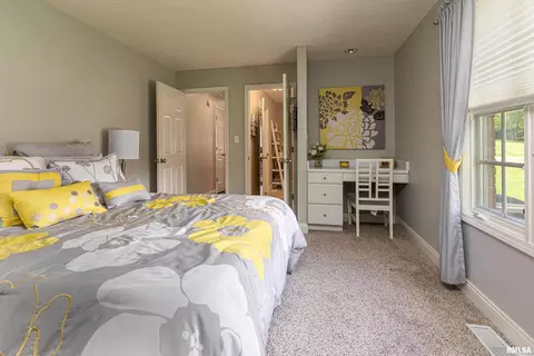 2202 Steeplechase Dr, Marion, IL 62959 photo 24
