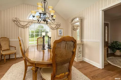 2202 Steeplechase Dr, Marion, IL 62959 photo 12