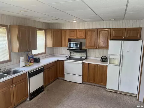512 9th Ave, Fulton, IL 61252 photo 3