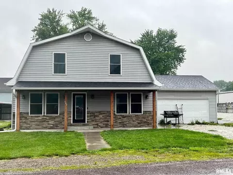 102 Junction St, Ursa, IL 62376