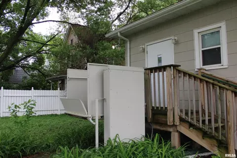1421 18th Ave, Moline, IL 61265 photo 5