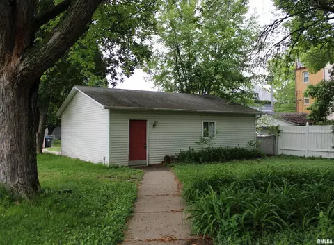 1421 18th Ave, Moline, IL 61265 photo 3